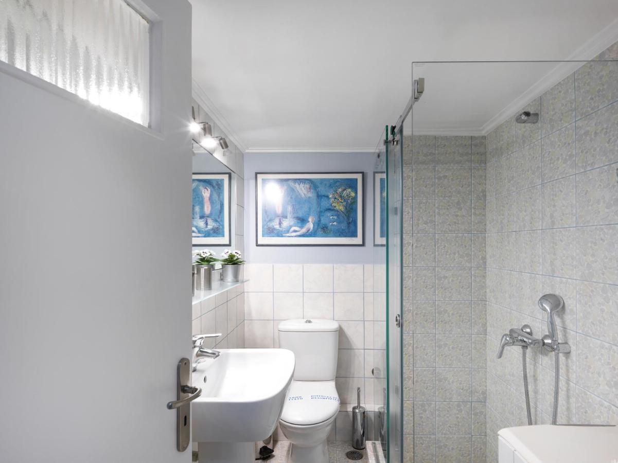 Apartment Modern Opposite The Areios Pagos Court. Athens